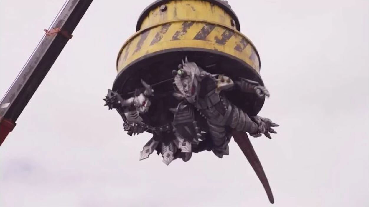 Snizzard and Minotaur on the junkyard