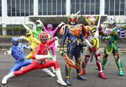 The ToQgers with Kamen Riders Gaim, Ryugen, and Baron