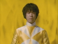 GoYellow Henshin 1