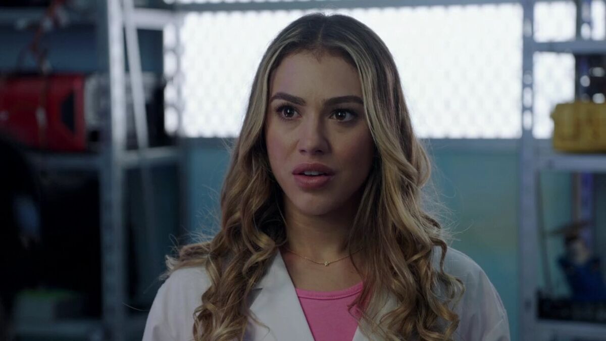 Sarah Thompson, Power Rangers Ninja Steel Wiki