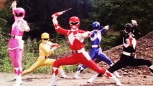 oryginalni Mighty Morphin Rangersi wybrani przez Zordona do walki z Ritą.
