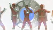 Zyuohger vs Ninninger TimeRed