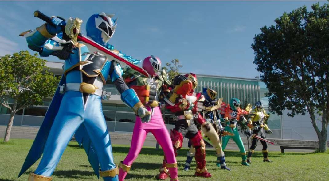 https://static.wikia.nocookie.net/powerrangers/images/b/b1/Dino_Fury_Rangers_in_their_Enhancement_Modes.jpg/revision/latest/scale-to-width-down/1071?cb=20230824142413