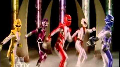 Power_Rangers_Jungle_Fury_-_Дикое_Стадо_Финальная_Атака