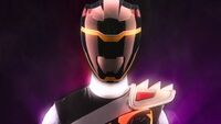 Black Dino Charge Ranger Morph 1