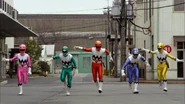 Gokai Change-Gingaman (Episode 11).png (2.11 MB) Gingaman Full Team Change 1