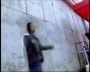 180px-Jack moving through a wall using his phasing powers.