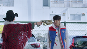 Basco facing Kaito.png