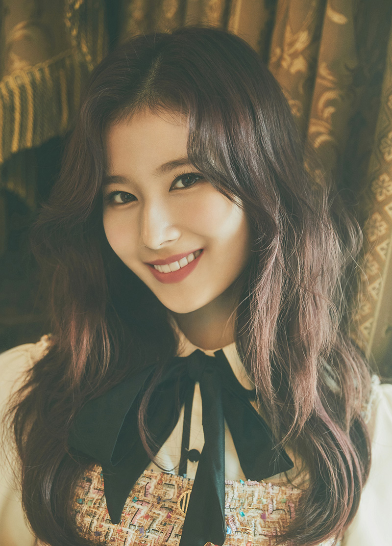 TWICE's Sana Tests Positive For COVID-19 On Way Back From Japan; Other  Members Return To Korea