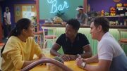 MIhn , Zack and Billy spend Time in Juice Bar