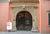 pałac Górków - zabytkowy portal