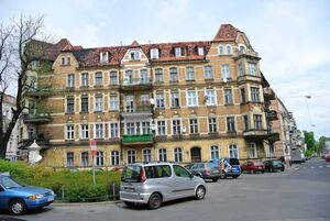 2-126.jpg