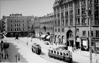 Pomnik Higiei oraz kamienice zamykające Aleje Karola Marcinkowskiego od południa (zburzone w latach 70. XX wieku)