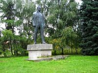 18c 002.jpg (719 KB) Pomnik Kasprzaka - poprzednio stał w Parku Wilsona