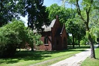 Park Manitusa 029.jpg (3,72 MB) Kaplica ewangelicka