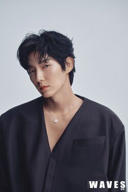 Amazon.co.jp: イ・ジュンギ 1st Mini Album - 褒めてくれ (CD+
