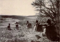 Cacería de los selknam en la que se usaron perros yaganes.
