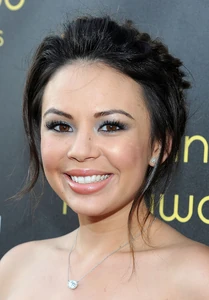 Young Hollywood Awards (5 juin 2012)