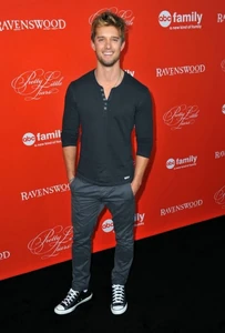 Halloween Episode Screening (15 octobre 2013)