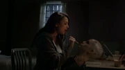 3x13 Mona