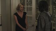 2x05 010.jpg