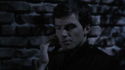 Dans Six pieds sous-terre