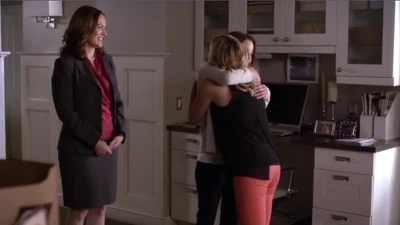 Dans Joyeux anniversaire, Emily !