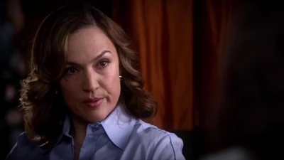 Dans Fuis, Ali, Fuis