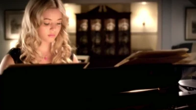 Dans Le miroir à trois faces