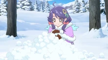 Sango makes a pile of snowballs while introducing herself