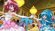 Megumi, Hime, Yuko y Iona bailando en el castillo.