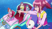 Haruka conoce a Megumi y las demás Pretty Cure