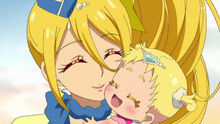 Etoile cuddles Hugtan