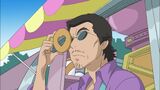 Let's! Fresh Kaoru-chan looking at the sky through his donut
