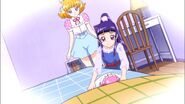 Kotoha recuerda de cuando Mirai y Riko la cuidaban cuando era chiquita.