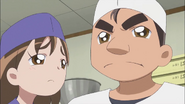 Masahiro se molesta porque su padre no acepta sus bollos de judías