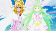 Proto-Jikochuu compara a Empress Heart con Cure Empress