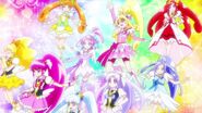 Las DokiDoki! Pretty Cure y las HappinessCharge Pretty Cure recuerdan a las Hugtto la importancia de un corazón amable