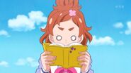Haruka leyendo