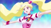 Peach announces "Pretty Cure formation!"