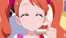 Ichika gives a thumbs up to Aoi