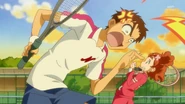 Yuuki furioso preguntando a Haruka porque eligió el Tenis si no sabe jugar