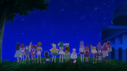 Las Pretty Cure observando las estrellas al final de la película