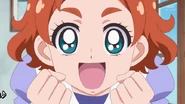 Haruka le gustaría ir a la Fiesta Noble con un vestido que se hizo ella misma.