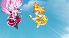 Cure Passion y Cure Pine usando el ataque