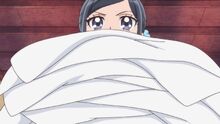 Chiyu carrying blankets