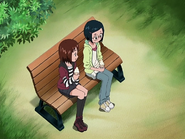 Nonomiya y Yuriko hablan en el parque