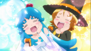 Hime y Yuko felices