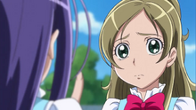 Kanade looks at Ellen confused