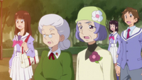 Shirogane-san and Yume react to seeing Cure Scarlet